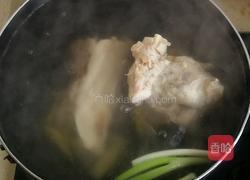 牛肉汤的做法图解4