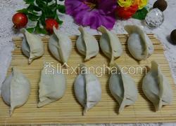 韭菜鸡肉馅饺子