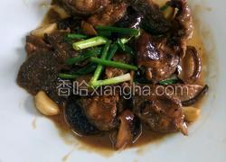 蒜子焖塘鲺