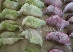 翡翠白菜饺子皮的制作
