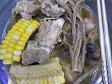 茶树菇玉米排骨汤