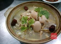 风萝卜蹄花汤的做法图解4