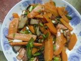 胡萝卜腊肉