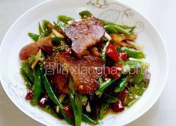 尖辣椒炒酱肉