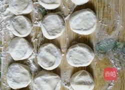 小葱 豇豆 鸡蛋 酸辣汤饺的做法图解4
