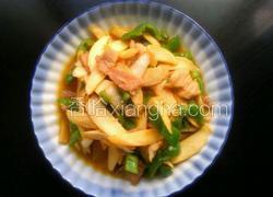 青椒肉片炒茭白