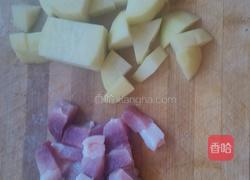红烧肉炖土豆的做法图解1