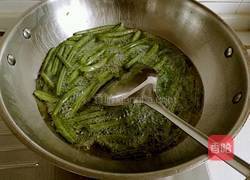 干煸四季豆的做法图解6