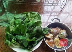盐水蛤蜊煲小白菜的做法图解1