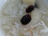 银耳梨子汤