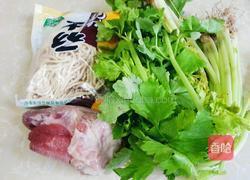 芹菜炒千丝的做法图解1