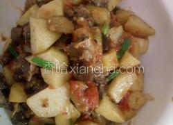 西红柿土豆炖牛肉