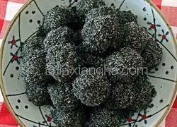 黑芝麻饭团