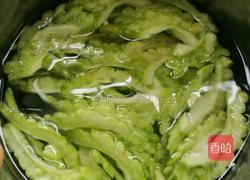 苦瓜煎蛋的做法图解2