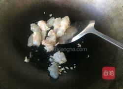 西兰花炒虾仁的做法图解5