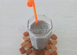 红枣黑芝麻豆浆