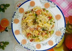 火腿肠蛋炒饭