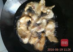 干炸鱼肉的做法图解4