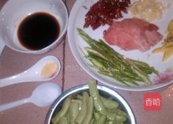 四季豆炒肉的做法图解1