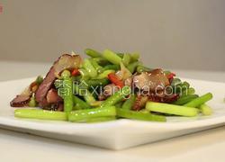 蒜台炒腊肉