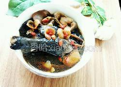 四物米酒乌鸡汤