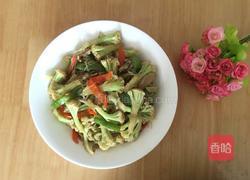 花菜炒鲜味粉丝的做法图解5
