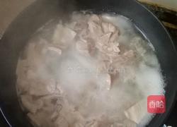 猪肉大杂烩的做法图解2