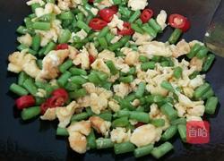 四季豆炒鸡蛋的做法图解8
