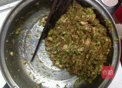 芹菜猪肉包子的做法图解8