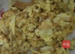 辣椒炒鸡蛋的做法图解2