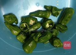 青椒回锅肉的做法图解2