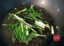 绿豆芽炒鸡蛋的做法图解7