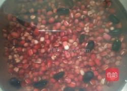 红豆薏米粥的做法图解3