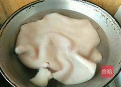 猪皮冻的做法图解1