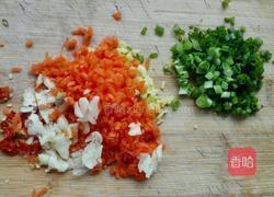 赛螃蟹（又名黄鱼炒蛋）的做法图解5
