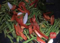 豆角炒肉的做法图解7