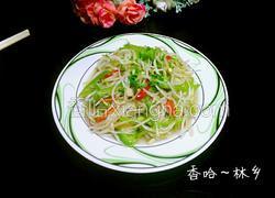 双椒炒绿豆芽