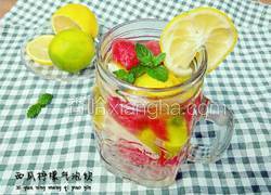 西瓜柠檬气泡饮