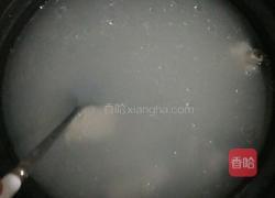 排骨胡萝卜圣女果粥的做法图解5