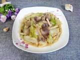 平菇炒卷心菜