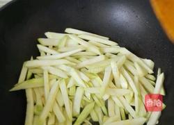 西葫芦炒鸡蛋的做法图解4