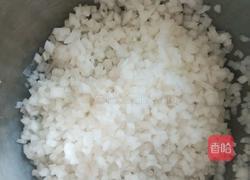 茄汁萝卜丸子的做法图解1