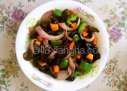 洋葱炒青椒木耳
