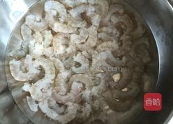 烫面猪肉娃娃菜鲜虾蒸饺的做法图解2