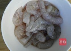 西兰花炒虾仁的做法图解4