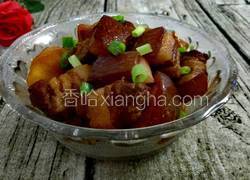 红烧肉炖土豆