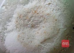 小馒头面粉火腿卷的做法图解5