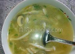 肉丝磨菇汤