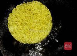 方便拌面 加 旋风榨菜汤的做法图解2