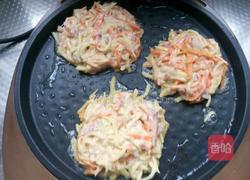 胡萝卜土豆饼的做法图解4